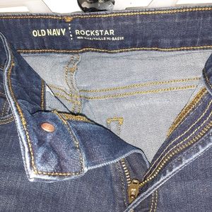 OLD NAVY ROCK STAR JEAN